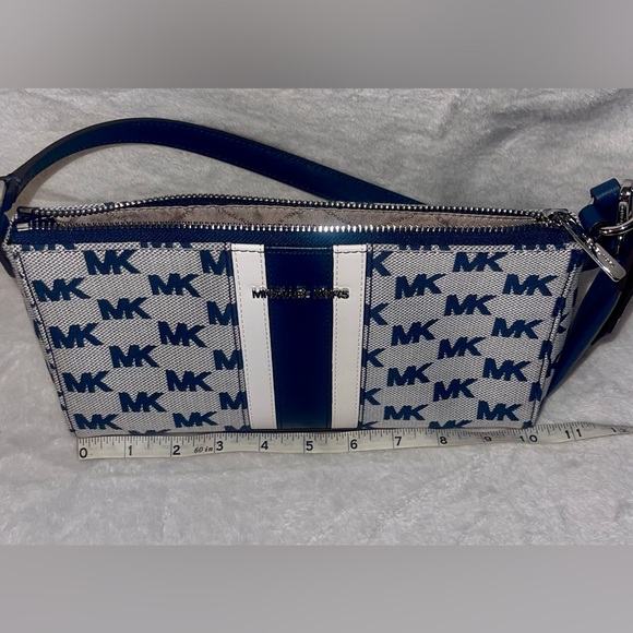 NWT Michael Kors Navy, Gray, and White Logo Shoulder Bag NWT - Picture 5 of 7